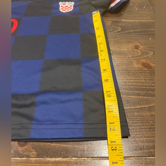 Croatia Luka Modrić' Kids Soccer Football Jersey - Picture 7 of 7